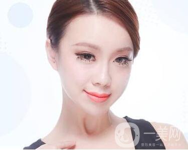 玻尿酸豐額頭維持多久？