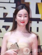 明星整容就是不承認？ 然后突然臉“爛”了！