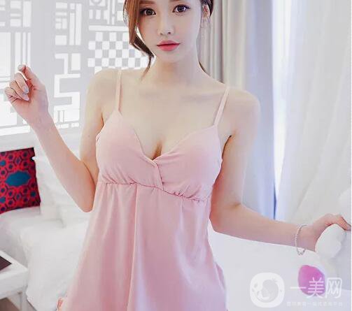 乳房下垂矯正需要休息多久？