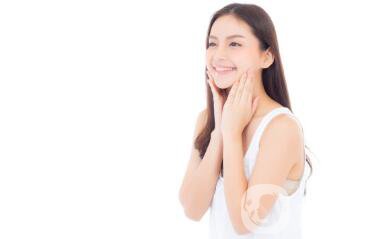 自體脂肪填下巴好不好呢？