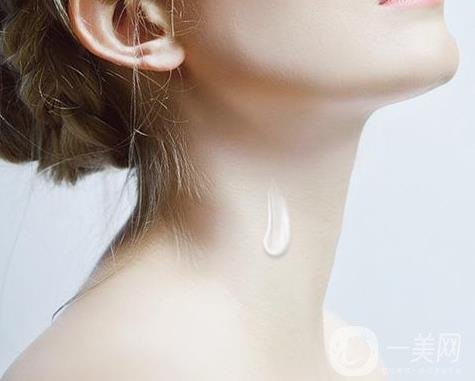 除頸紋用什么方法比較好見*快？