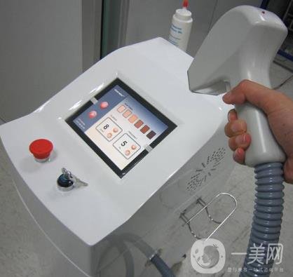 激光脫毛胡子一次多少錢？做幾次可以脫干凈？