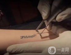 洗完紋身有哪些需要注意?紋身后多長時間可以洗澡?