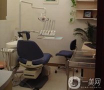 湛河李小靜口腔診所怎么樣？坐診醫(yī)生資料在線查詢