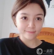 做完面部拉皮手術(shù)后的這些天，醫(yī)院的護(hù)士美女也特別貼心，一直和我聯(lián)系關(guān)心