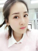 鼻子不但沒(méi)有變得更漂亮，更合我的意，反而變得鼻孔一大一小，特別難看，而
