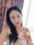現(xiàn)在的我出門(mén)的時(shí)候就不會(huì)帶著頭套了，在家的時(shí)候我還是會(huì)佩戴的，畢竟在家