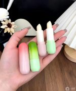 唇膏界的強(qiáng)滋潤(rùn)戰(zhàn)將，究竟花落誰家?