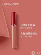《盛裝》中的時尚女王：揭秘不老女神與氣質武器的秘密