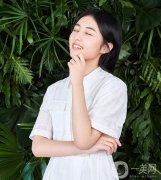 植物系女孩：從清新植物世界走出的氣質(zhì)女子
