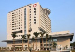 龍崗中心醫(yī)院吸脂價格表2024查收！醫(yī)生介紹、口碑、預(yù)約看這篇